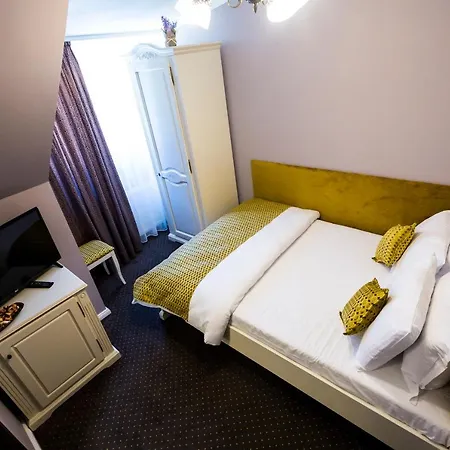 Royal Busteni-adults Only 4*