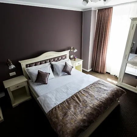 Royal Busteni-adults Only Pensionat 4*