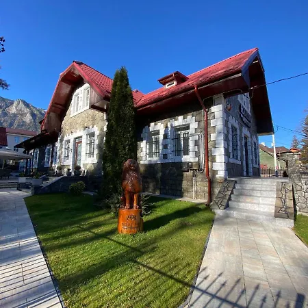 Royal Busteni-adults Only Pensionat Buşteni