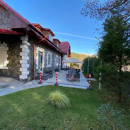 Pensionat Royal Busteni-adults Only Buşteni