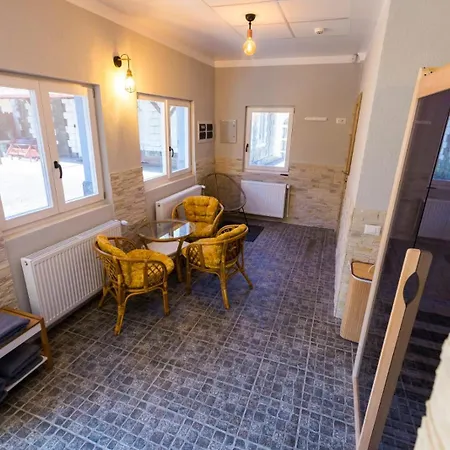 Royal Busteni-adults Only Pensionat 4*