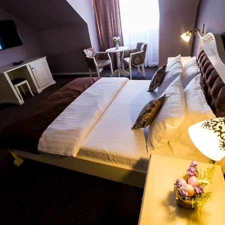 Royal Busteni-adults Only Pensionat Buşteni