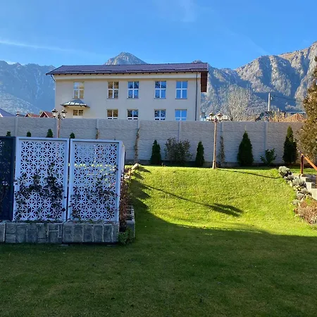 Royal Busteni-adults Only 4*